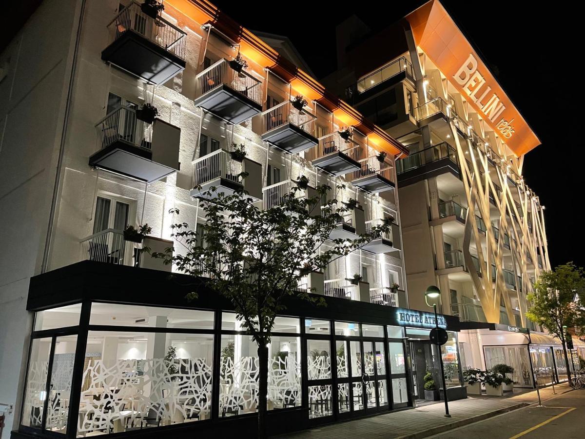 Hotel Athena Lignano Sabbiadoro Exterior foto